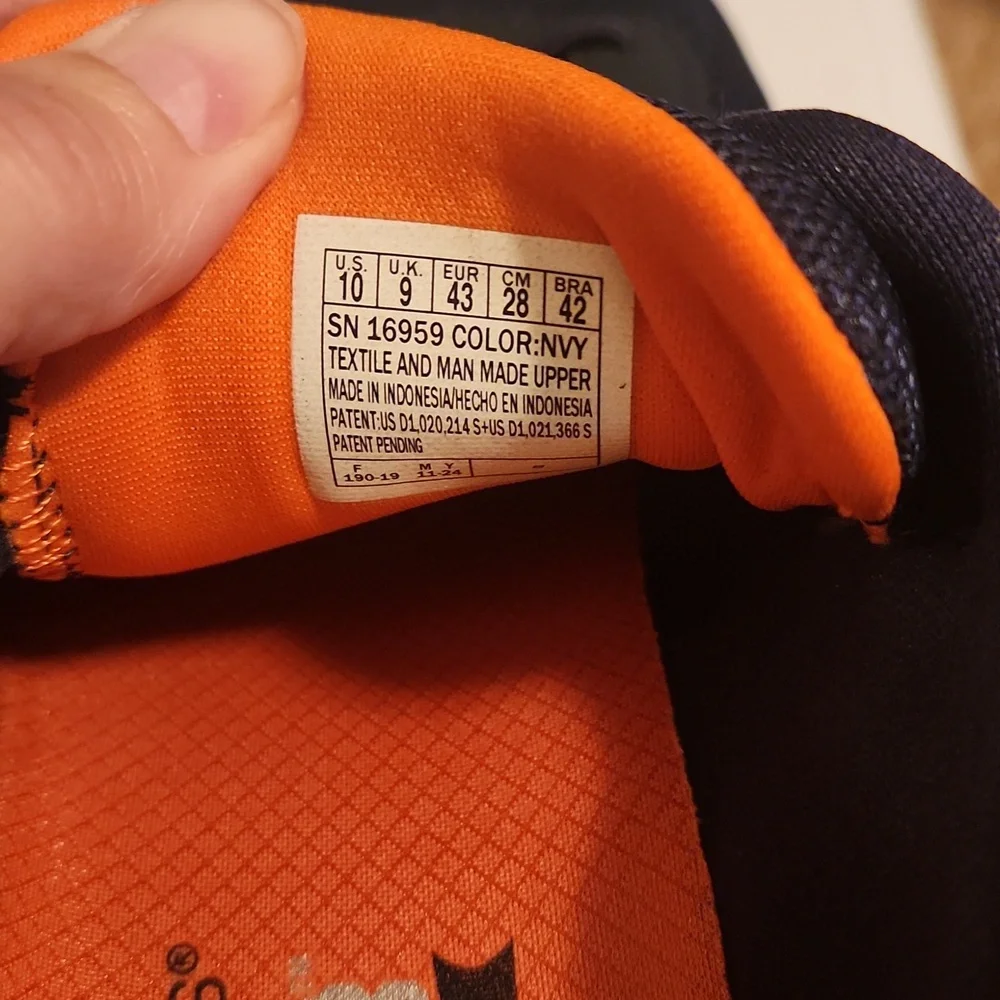 Skechers Men's Navy Athletic Shoes Slip On Size 10 - Picture 9 of 15